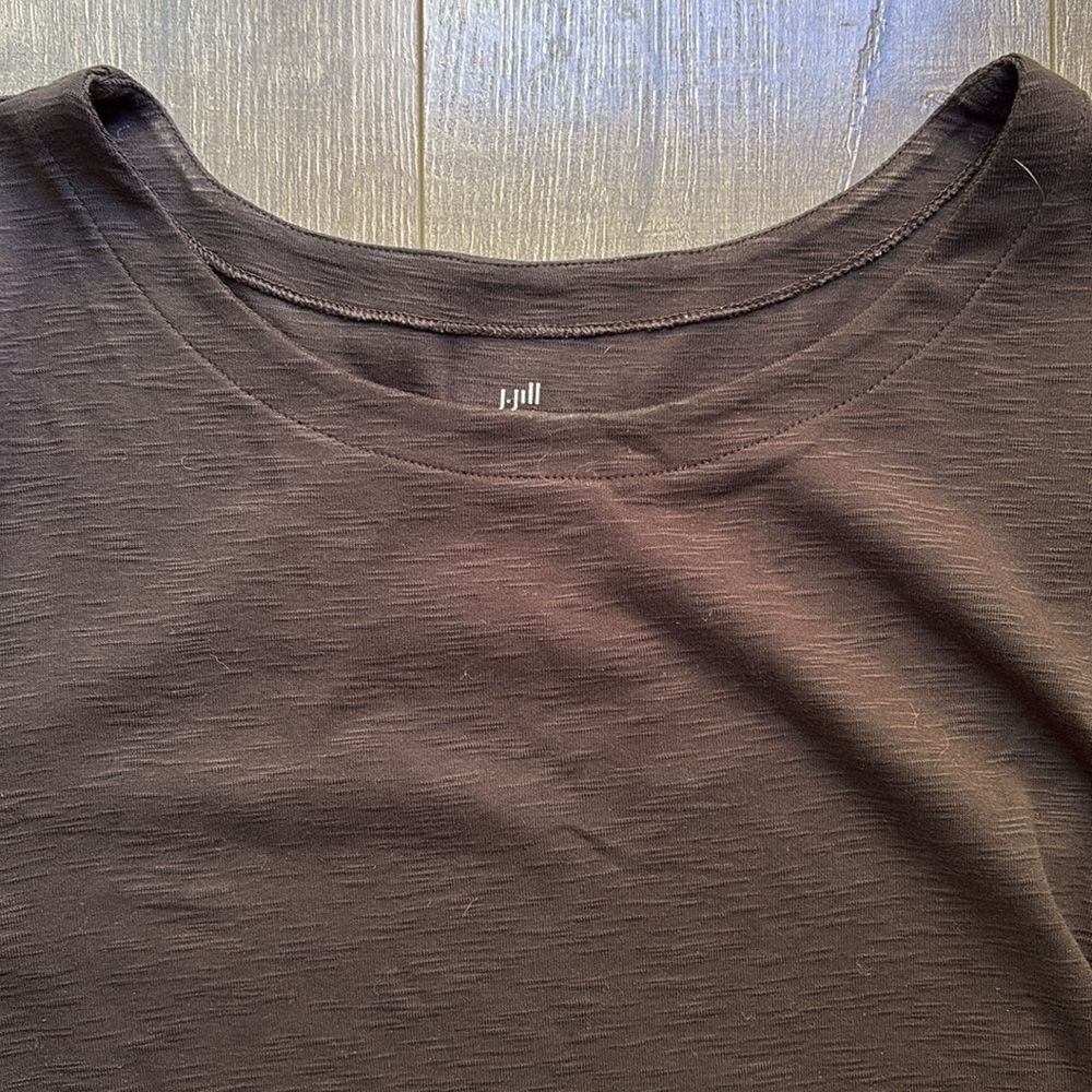 J. Jill Pima-Slub Scoop-Neck Side-Slit Tee, Black, XL, EUC - Picture 2 of 6